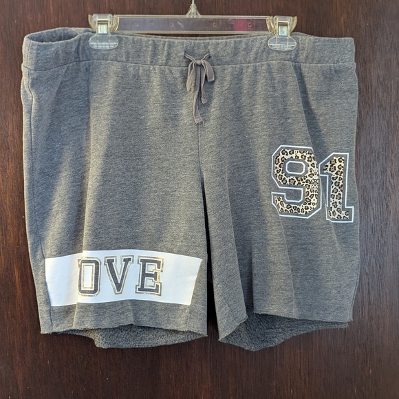 Grey Casual Shorts - Picture 1 of 2